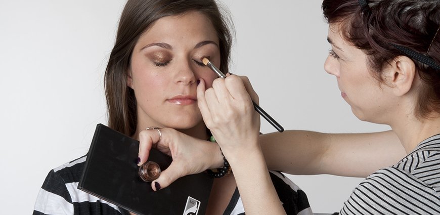 Ut varius vitae neque placerat